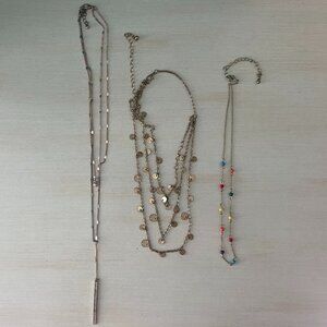 Set of 3 gold necklaces